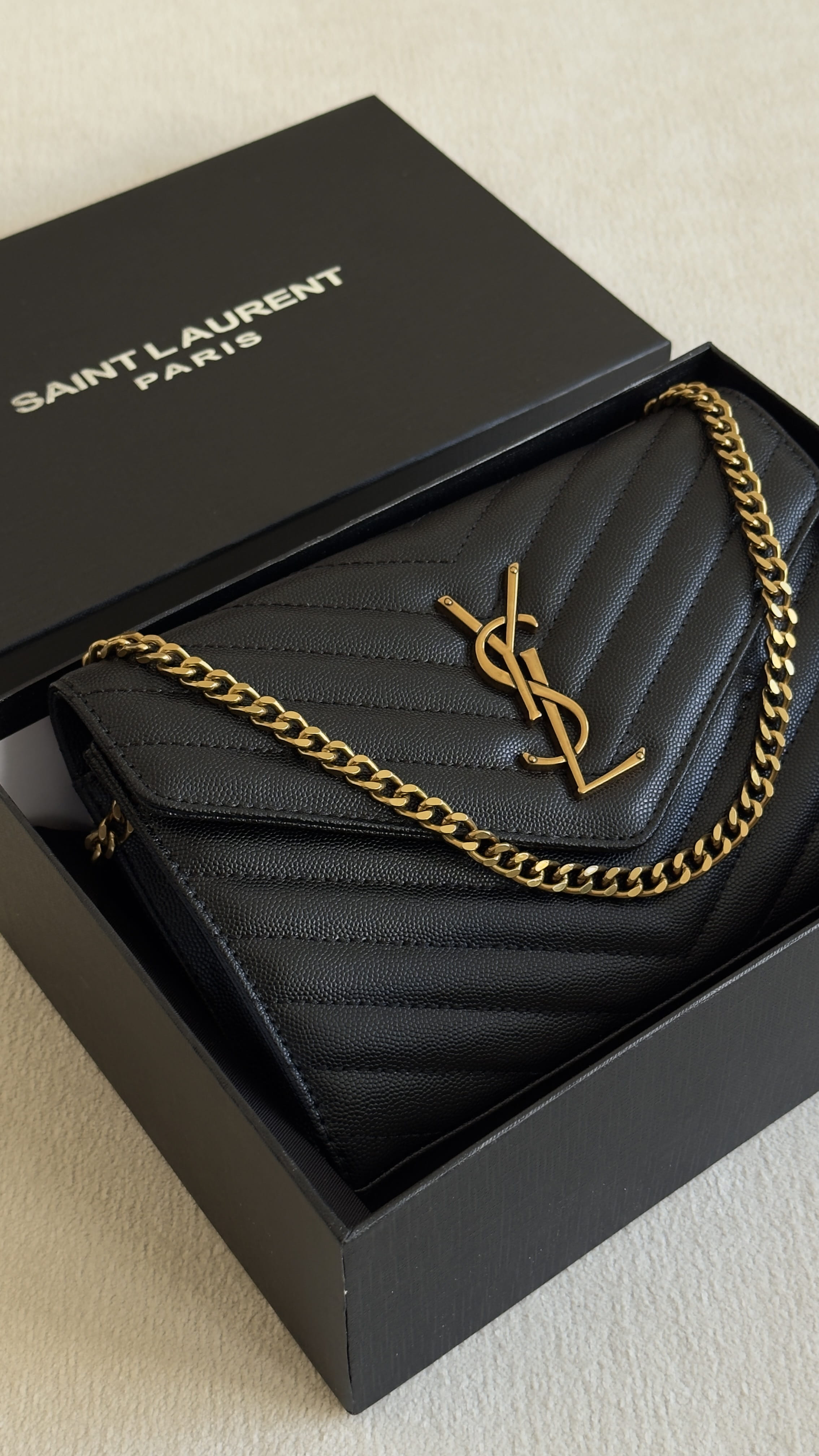 شنطة ysl 